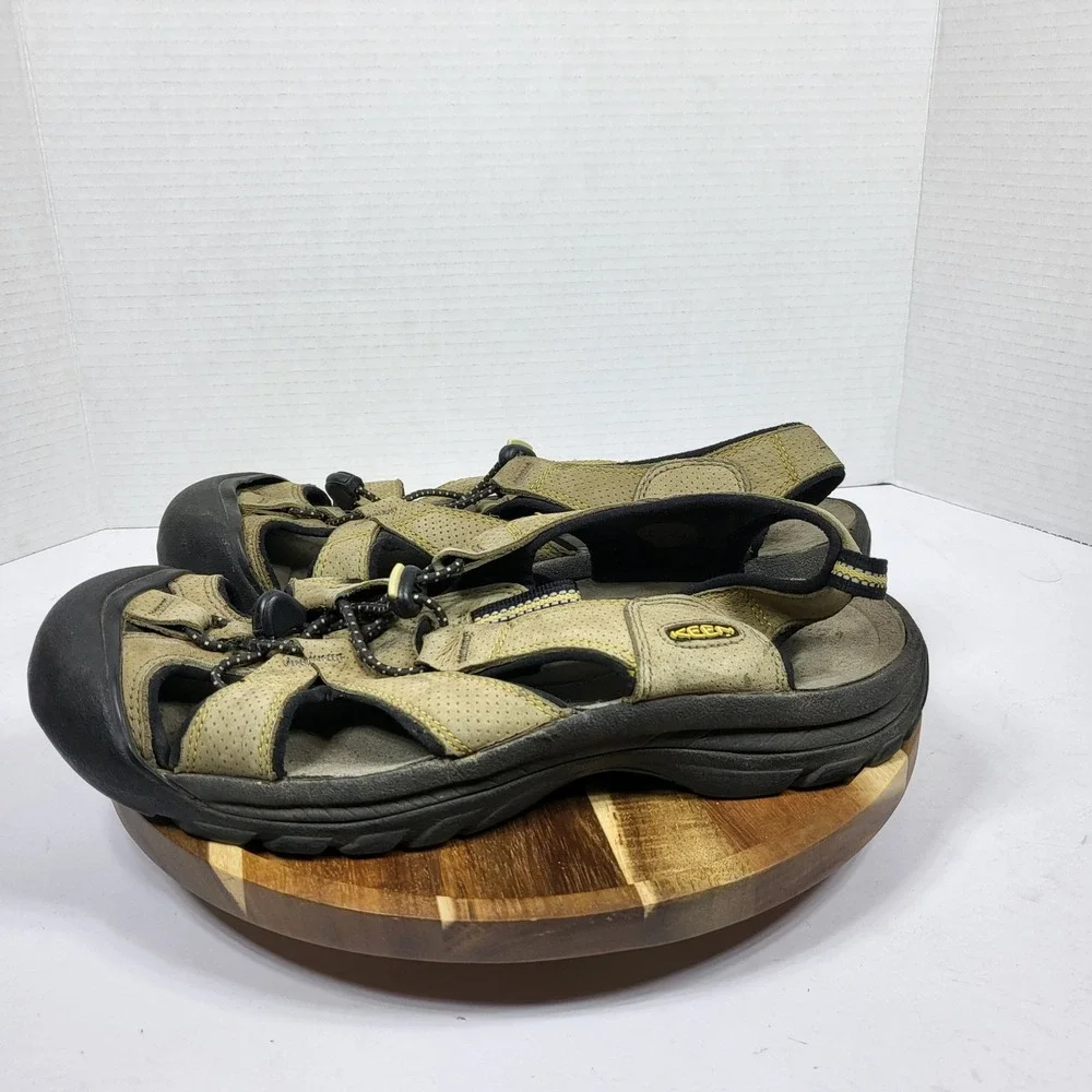 KEEN Arroyo II Hiking Sandals‎ Men Size 10 Tan Black Waterproof Leather